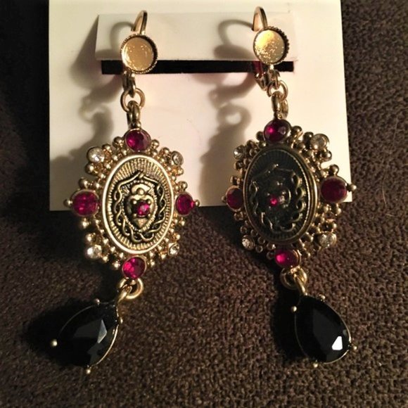 Betsey Johnson Jewelry - New Betsey‎ Johnson dangle earrings